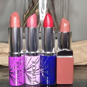Clinique 4 Piece Lipstick Set